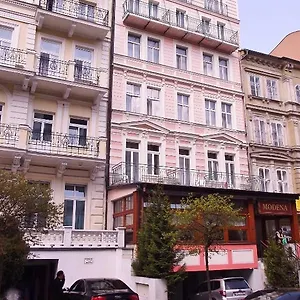3* Отель Modena